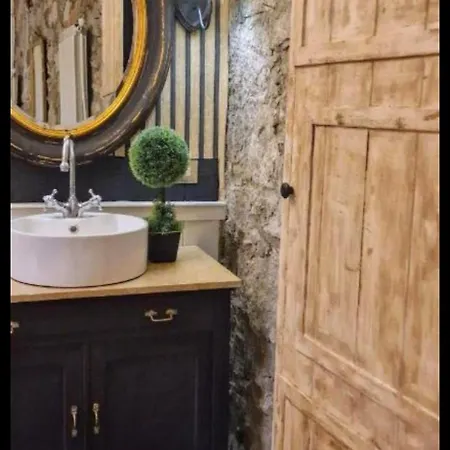 The By The 1 3* San Maurizio D'opaglio